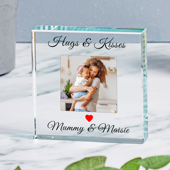 Mothers Day - Hugs and Kisses Mum