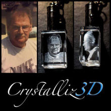 Load image into Gallery viewer, Light Up Crystal Keyring